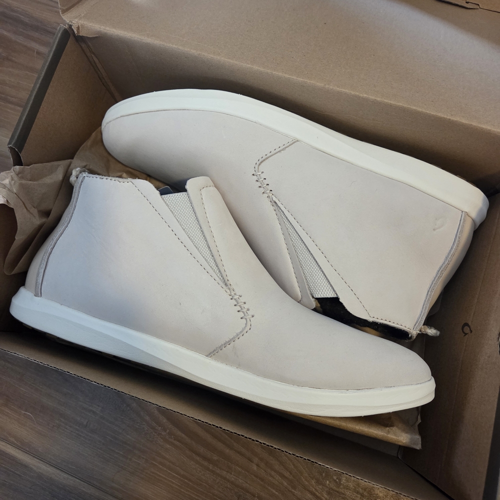 OluKai Women's Light Gray Slip-On Sneakers - Picture 5 of 6